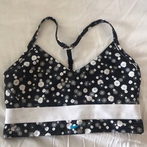 NIKE Indy Light Support Bra Daisies SIZE M